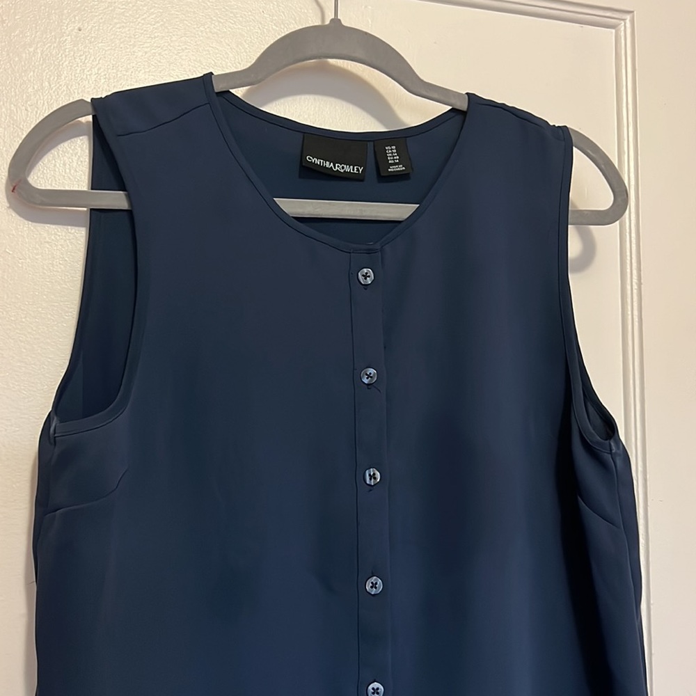 Sleeveless button down dress